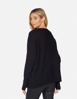 Ladona Ruby Lip -dress and personal adornment 1209 CSM 14719 BLK 03