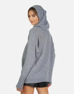 Namiko X Rainbow Crystal Biting Lip -dress and personal adornment 1339 CSM X14759 CHA 03