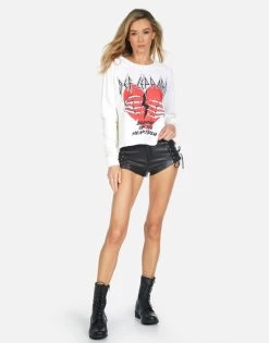 Lee X Def Leppard Heartbreak 20 Lee X Def Leppard Heartbreak -dress and personal adornment 1341 CCFG X14200 MLK 02