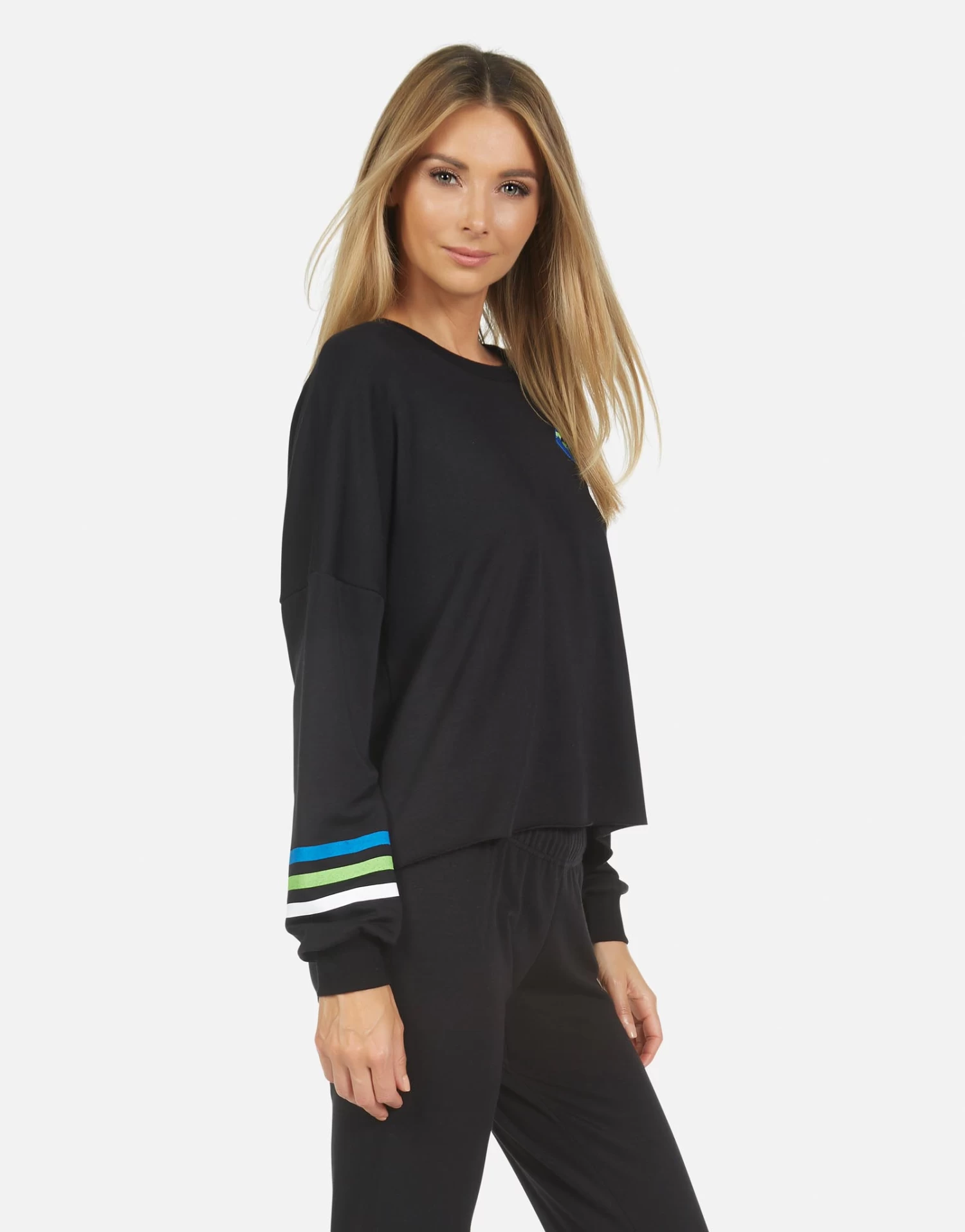 Lee World Peace Lips 9 Lee World Peace Lips - Image 7