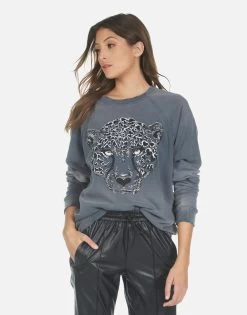 Anela Heart Leopard 10 Anela Heart Leopard -dress and personal adornment 1377 FTLG 14223 FDGPHT 09