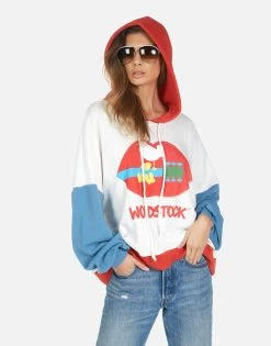 Antonia Woodstock Lip -dress and personal adornment 1446 FTL 14171 MBMB 11