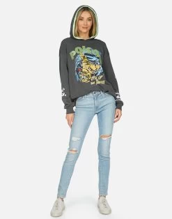 Letisha Poison Cat 12 Letisha Poison Cat -dress and personal adornment 1457 CSA 14301 PBSG 09