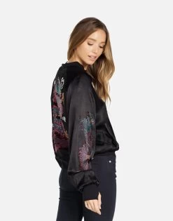 McKay Vintage Dragon 10 McKay Vintage Dragon -dress and personal adornment 1538 SAR 14870 BKHPK 06