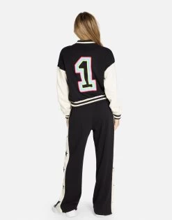 Taissa #1 Love Rainbow Lip -dress and personal adornment 1546 CSA 15065 BLKBN 05