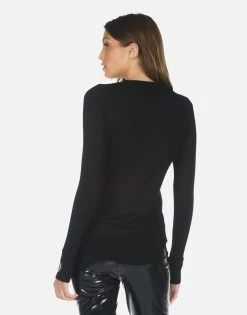 McKinley Hamsa Elements 11 McKinley Hamsa Elements -dress and personal adornment 2158 THR 14174 BLK 02