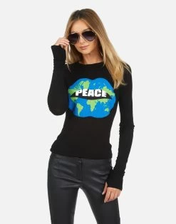 McKinley X World Peace Lips 16 McKinley X World Peace Lips -dress and personal adornment 2158 THR X14022 BLK 02 1