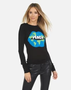 McKinley X World Peace Lips 19 McKinley X World Peace Lips -dress and personal adornment 2158 THR X14022 BLK 04
