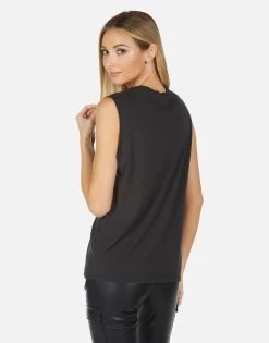 Kel LA Lipstick -dress and personal adornment 2190 TNC 13956 ONX 11