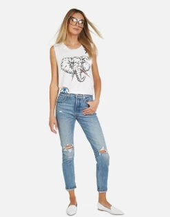 Kel Elephant Elements 14 Kel Elephant Elements -dress and personal adornment 2190 TNC 14056 MLK 04