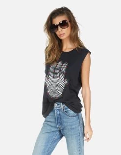 Kel Hamsa Elements 17 Kel Hamsa Elements -dress and personal adornment 2190 TNC 14174 ONX 06