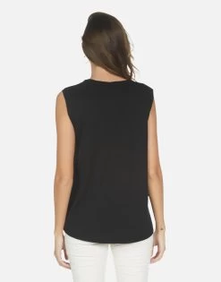 Kel Moshi Eagle -dress and personal adornment 2190 TNC 14216 BLK 07