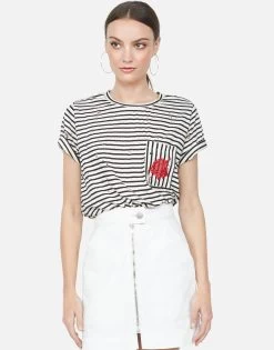 Iris Arrow Rose -dress and personal adornment 2249 CBH 1E32 CRMSTP 06