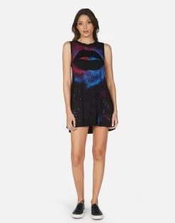 Deanna Galaxy Lip -dress and personal adornment 3047 RSN 14230 BGXSP 03