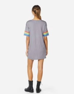 Geneva Geo Tiger 7 Geneva Geo Tiger -dress and personal adornment 3068 CTT 14576 SMGRY 03