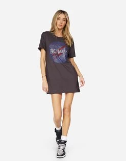 Geneva Crystal Bowie Space