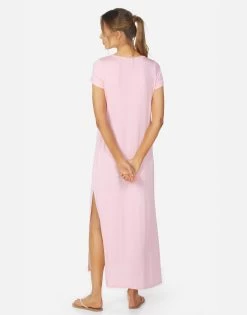 Omega X Floral Eye Love 5 Omega X Floral Eye Love -dress and personal adornment 3080 MMS 32606 CBLSM 02