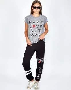 Gia Make Love Not War -dress and personal adornment 4009 CSA 12231 BLK 02 477c87fd 0e64 47f9 b0b8 c60fdc20239f