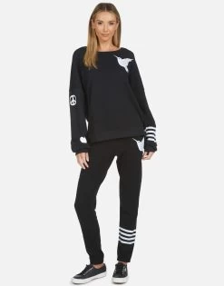 Gia Hummingbird Love -dress and personal adornment 4009 CSA 13733 BLK 04