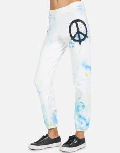 Gia Brush Peace 12 Gia Brush Peace -dress and personal adornment 4009 CSA 13856 WHTPS 05