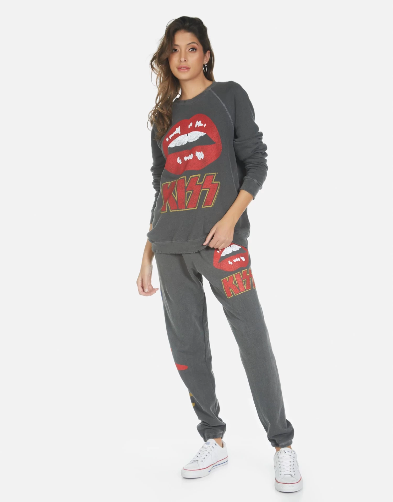 Tanzy Kiss Lip 6 Tanzy Kiss Lip - Image 4