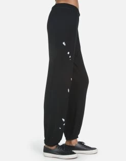 Tanzy Wine Is My Water -dress and personal adornment 4031 HAC 14162 BLK 11