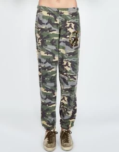 X Exclusive X Foil Vintage Peace