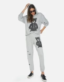 Alana Guitar Bear -dress and personal adornment 4035 FTG 14235 HEG 07