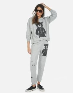 Alana Guitar Bear -dress and personal adornment 4035 FTG 14235 HEG 11