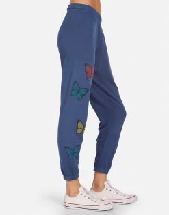 Alana Crystal Butterfly 9 Alana Crystal Butterfly -dress and personal adornment 4035 FTL 14418 DNMNV 04