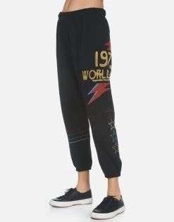 Alana Bowie 1973 Tour -dress and personal adornment 4035 FTL 34195 BLK 07