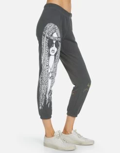 Alana Hippie Girl 16 Alana Hippie Girl -dress and personal adornment 4035 FTL 34291 PBK 03