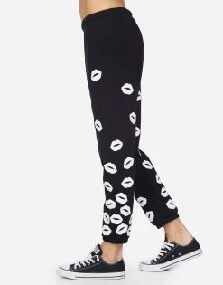 Alana White Foil Scattered Lips -dress and personal adornment 4035 FTL 34659 BLK 02