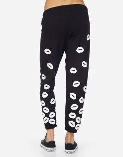 Alana White Foil Scattered Lips -dress and personal adornment 4035 FTL 34659 BLK 03