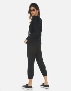 Alana I'm A Mess 17 Alana I'm A Mess -dress and personal adornment 4035 HAC 34221 BLK 02