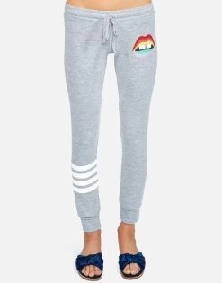 Kizzy Rainbow Gap Mouth