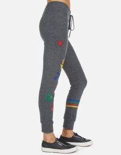 Kizzy Lucky Elements -dress and personal adornment 4056 HAC 34016 HEB 10