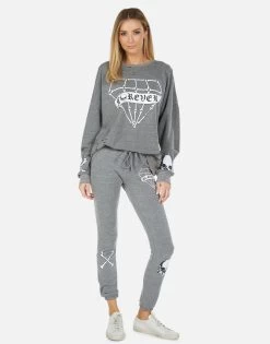 Uri Bone Diamond -dress and personal adornment 4073 HGT 33920 HEG 05