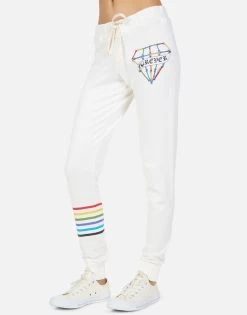 Jess Bone Diamond 13 Jess Bone Diamond -dress and personal adornment 4074 MSF 13926 MLK 03