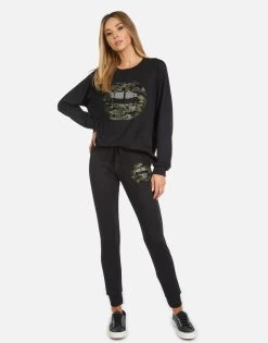 Jess Camo Lip 11 Jess Camo Lip -dress and personal adornment 4074 MSF 14047 BLK 03