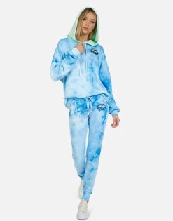 Jess World Peace Lips -dress and personal adornment 4074 MSF 1P148 BLCLD 06