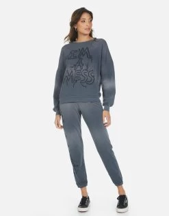 Brynn I'm A Mess 21 Brynn I'm A Mess -dress and personal adornment 4092 CSA 34221 FDGPHT 04