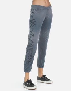 Brynn I'm A Mess 31 Brynn I'm A Mess -dress and personal adornment 4092 CSA 34221 FDGPHT 14