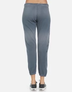 Brynn I'm A Mess 32 Brynn I'm A Mess -dress and personal adornment 4092 CSA 34221 FDGPHT 15