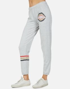 Brynn Lipstick Lip 14 Brynn Lipstick Lip -dress and personal adornment 4092 HRP 13938 HEG 02