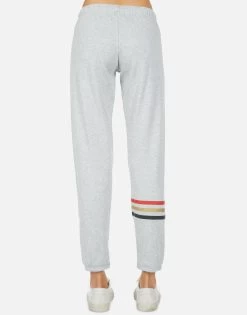 Brynn Lipstick Lip 20 Brynn Lipstick Lip -dress and personal adornment 4092 HRP 13938 HEG 05