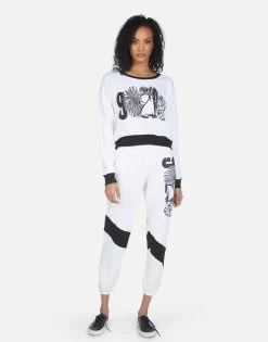 Ophelia 90210 -dress and personal adornment 4116 CSA 14144 WBK 10