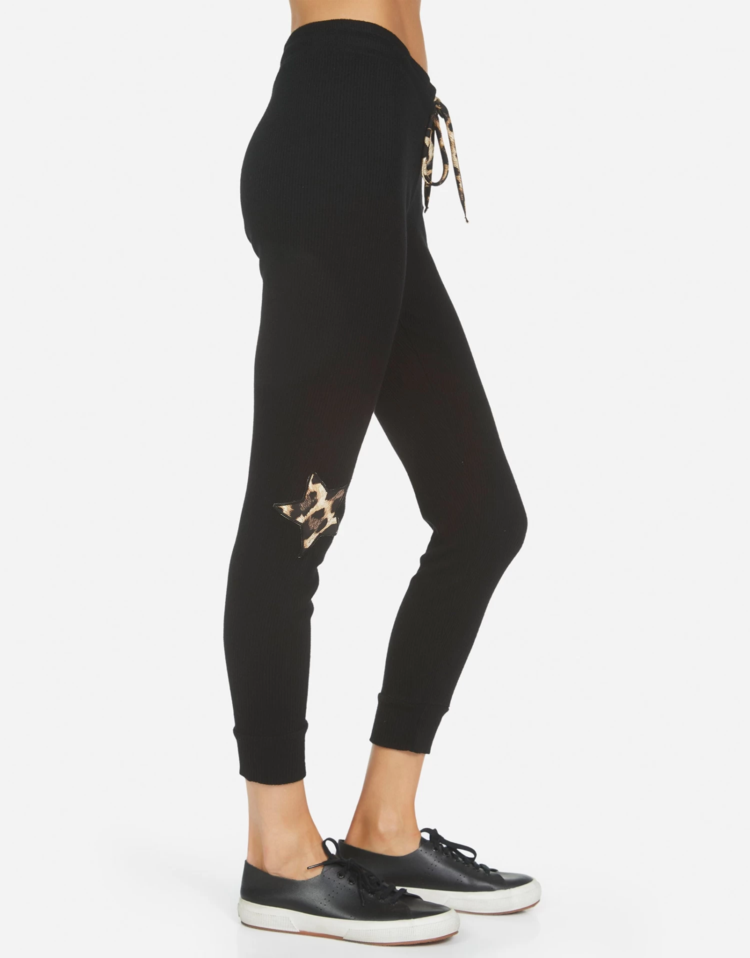 Guinivere Leopard Star Lip Patch 4 Guinivere Leopard Star Lip Patch - Image 2