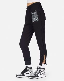 Mae Rock Truck 8 Mae Rock Truck -dress and personal adornment 4150 MSF 14728 BLK 02