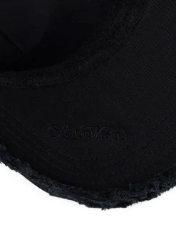 Jilly Crystal Biting Lip -dress and personal adornment 9030 CNV 14905 BBLK 04